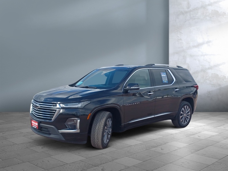 Used 2023 Chevrolet Traverse Premier Crossovers