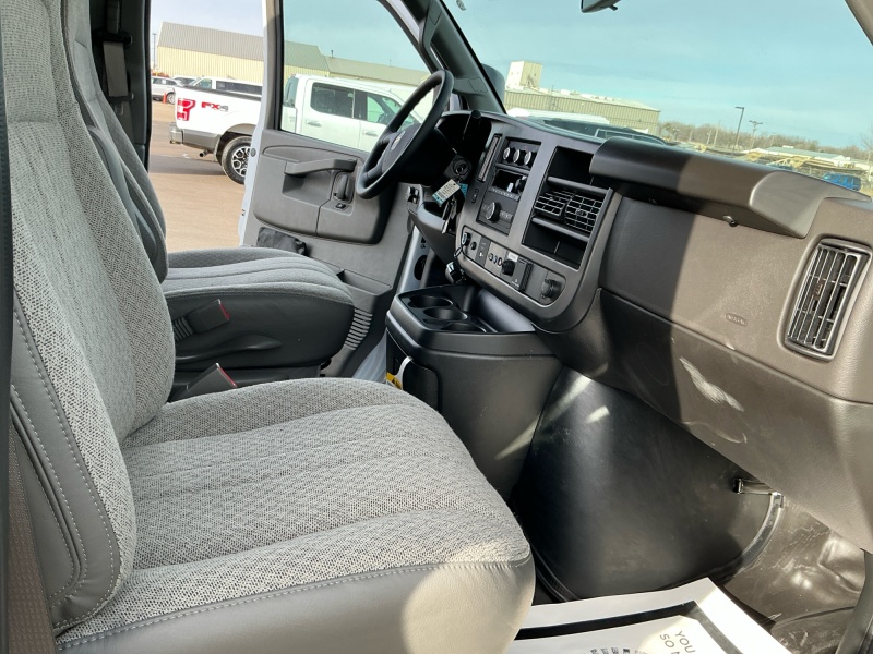 2025 Chevrolet Express Commercial Cutaway