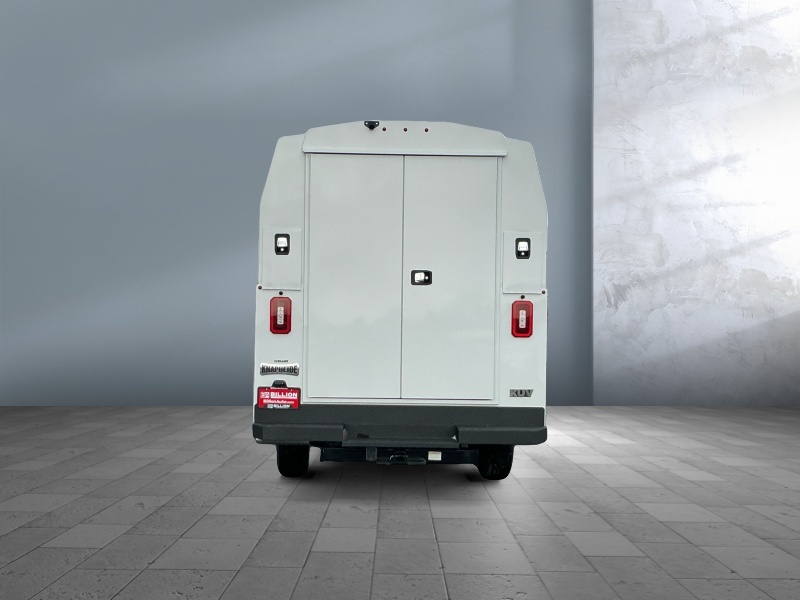 2025 Chevrolet Express Commercial Cutaway