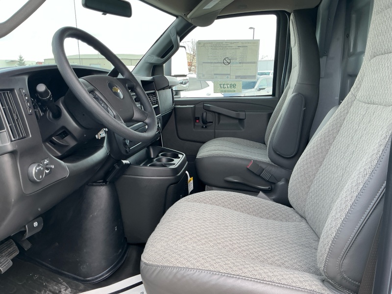2025 Chevrolet Express Commercial Cutaway