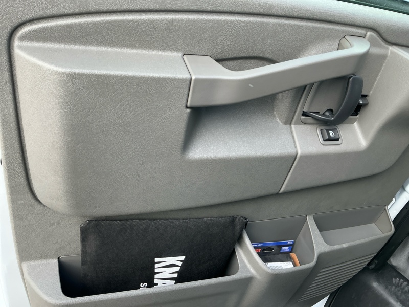 2025 Chevrolet Express Commercial Cutaway