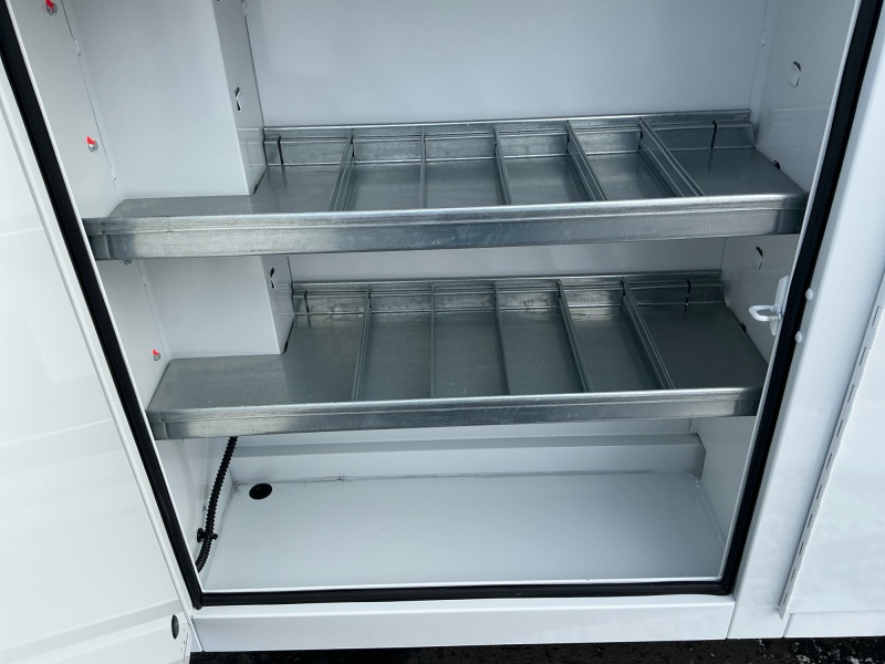 2025 Chevrolet Express Commercial Cutaway