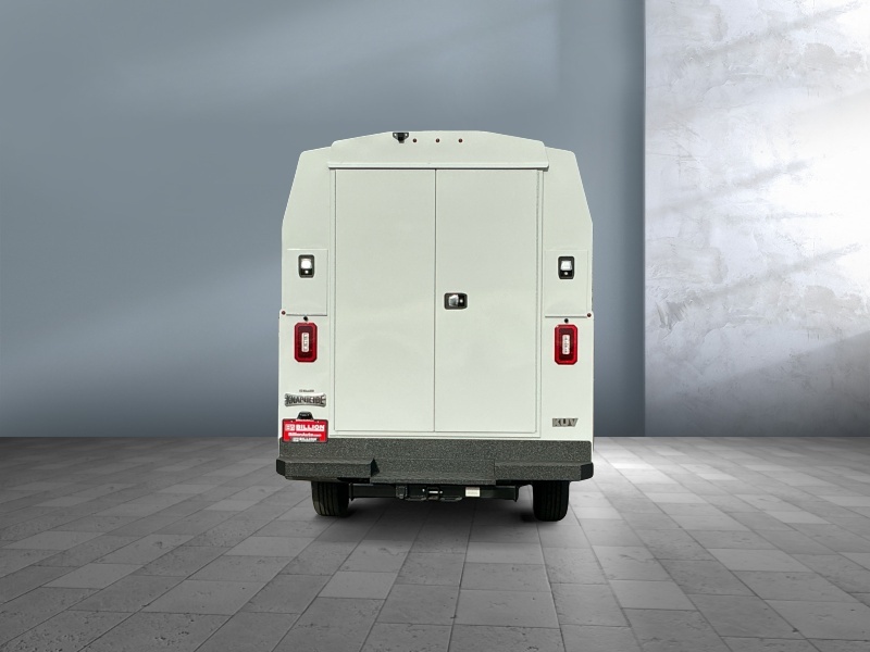 2025 Chevrolet Express Commercial Cutaway