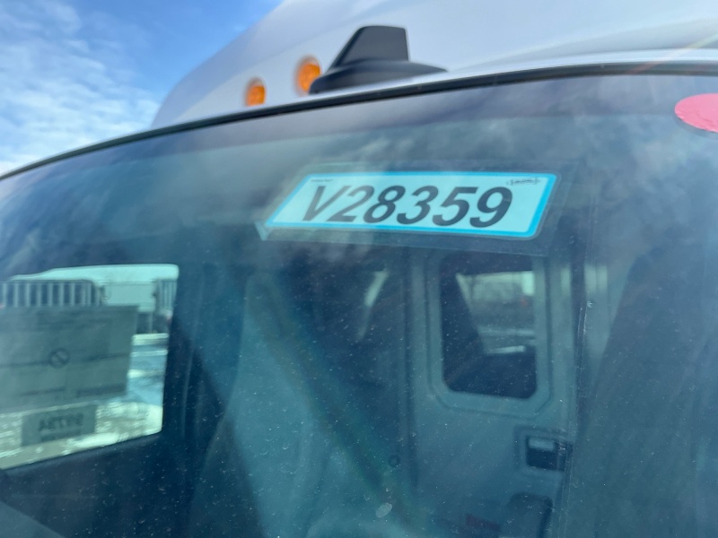 2025 Chevrolet Express Commercial Cutaway