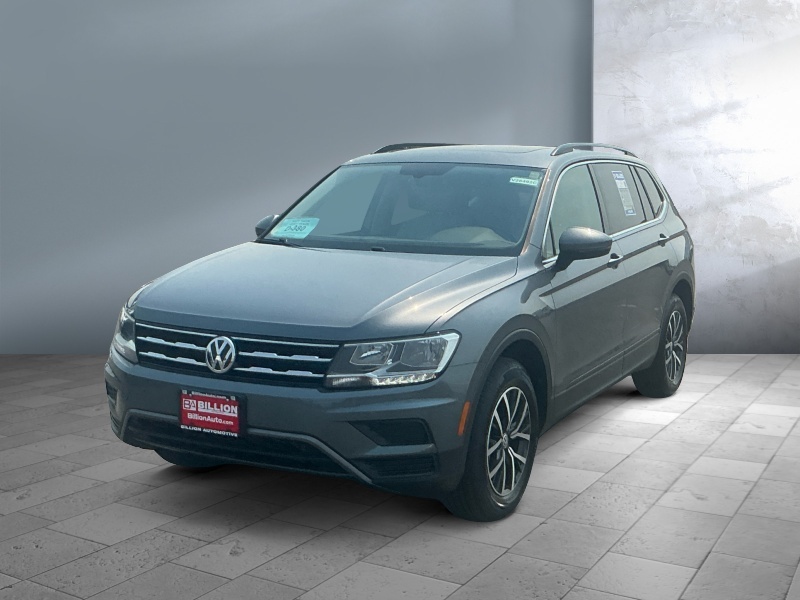 Used 2019 Volkswagen Tiguan SE Crossovers