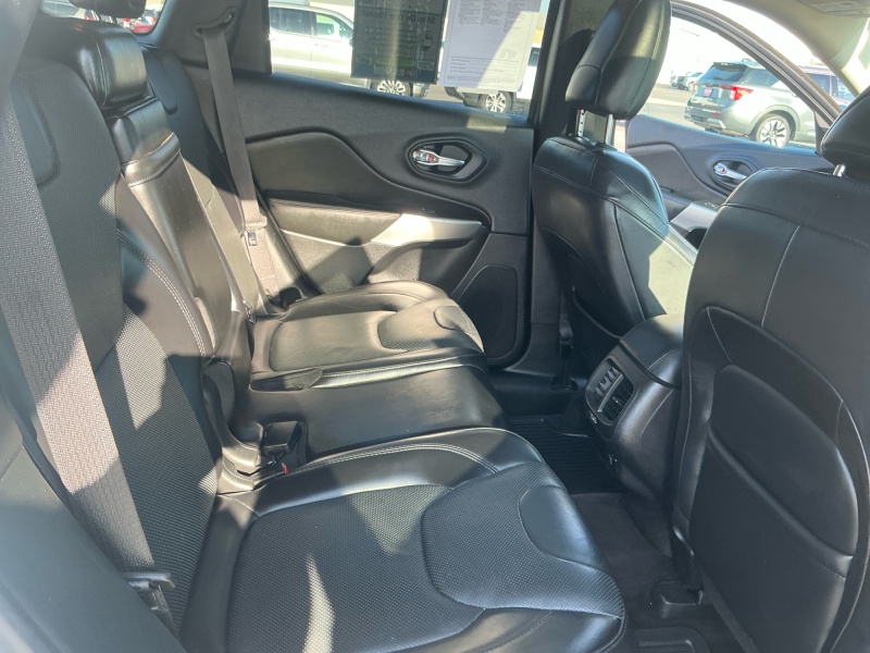 2017 Jeep Cherokee
