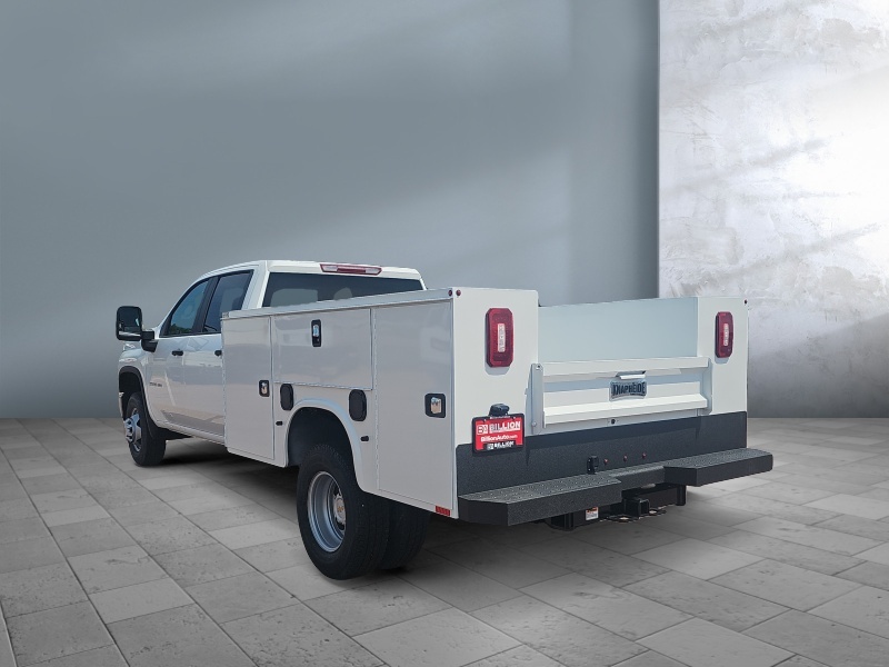 2026 Chevrolet Silverado 3500HD CC