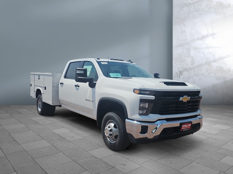 2026 Chevrolet Silverado 3500HD CC