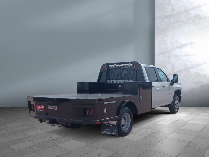 2026 Chevrolet Silverado 3500HD CC