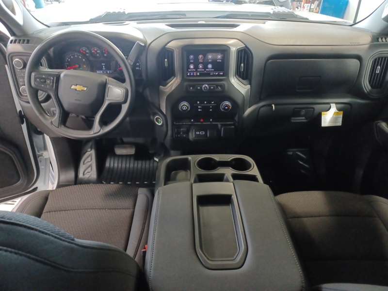 2026 Chevrolet Silverado 3500HD CC