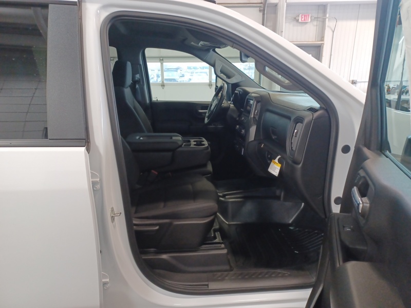 2026 Chevrolet Silverado 3500HD CC