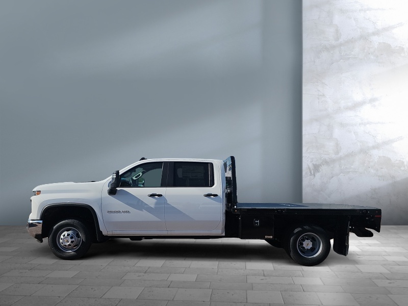 New 2026 Chevrolet Silverado 3500HD CC Work Truck Trucks