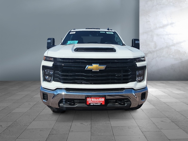 2026 Chevrolet Silverado 3500HD CC
