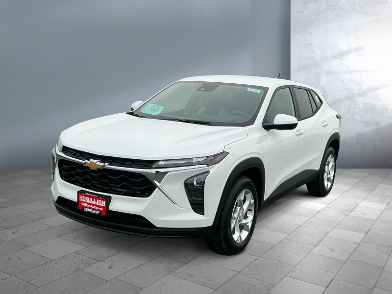 New 2026 Chevrolet Trax LS Crossovers