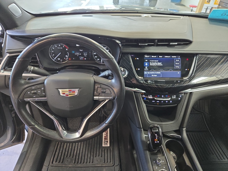 2023 Cadillac XT6