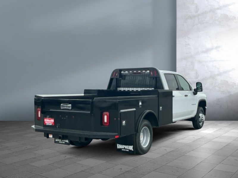 2026 Chevrolet Silverado 3500HD CC