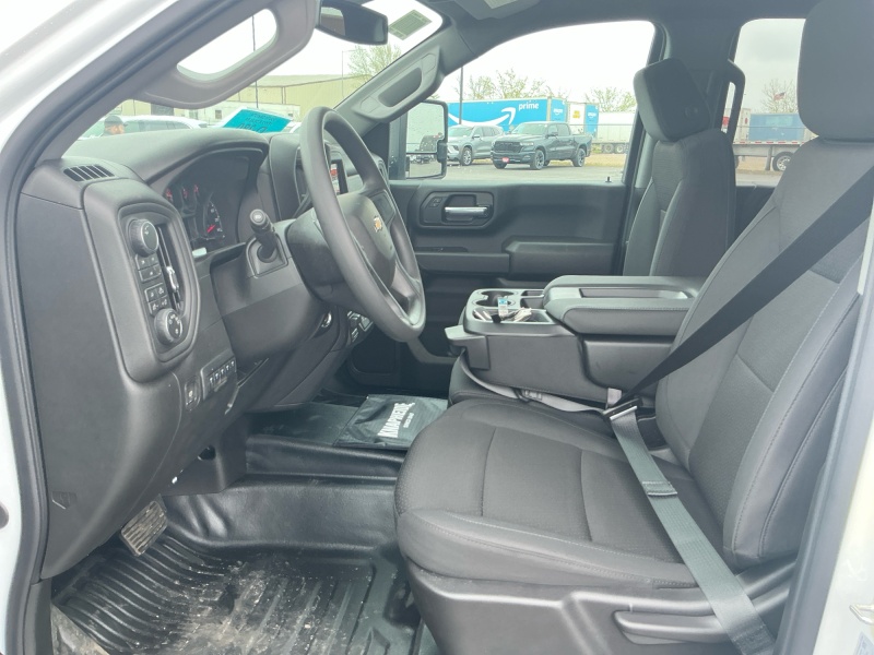 2026 Chevrolet Silverado 3500HD CC