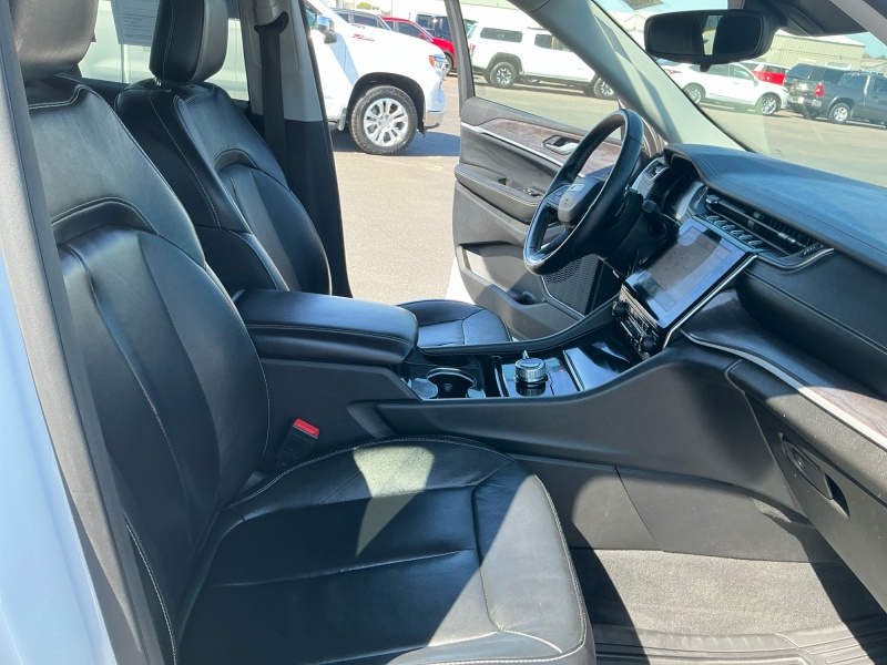 2022 Jeep Grand Cherokee L