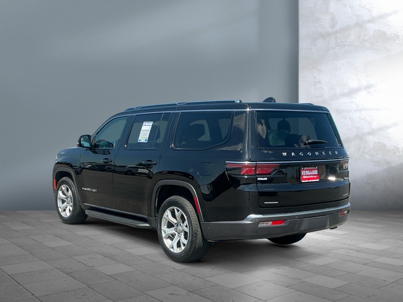 2022 Jeep Wagoneer