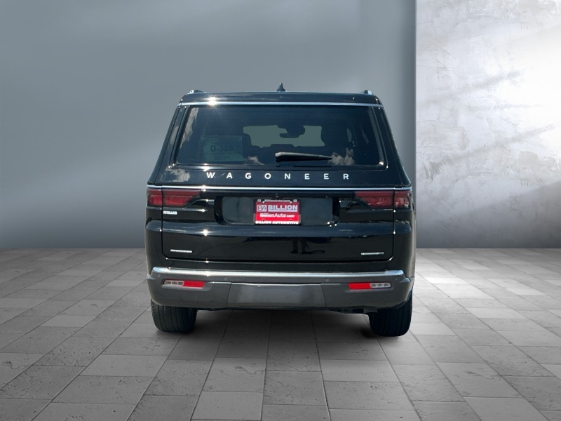 2022 Jeep Wagoneer