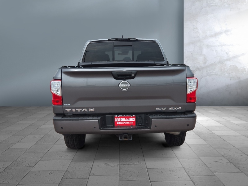 2024 Nissan Titan