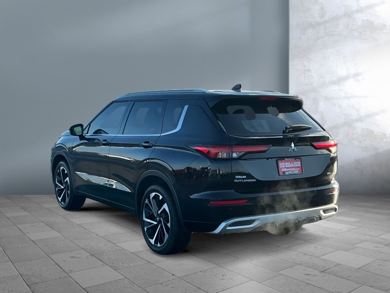 2024 Mitsubishi Outlander