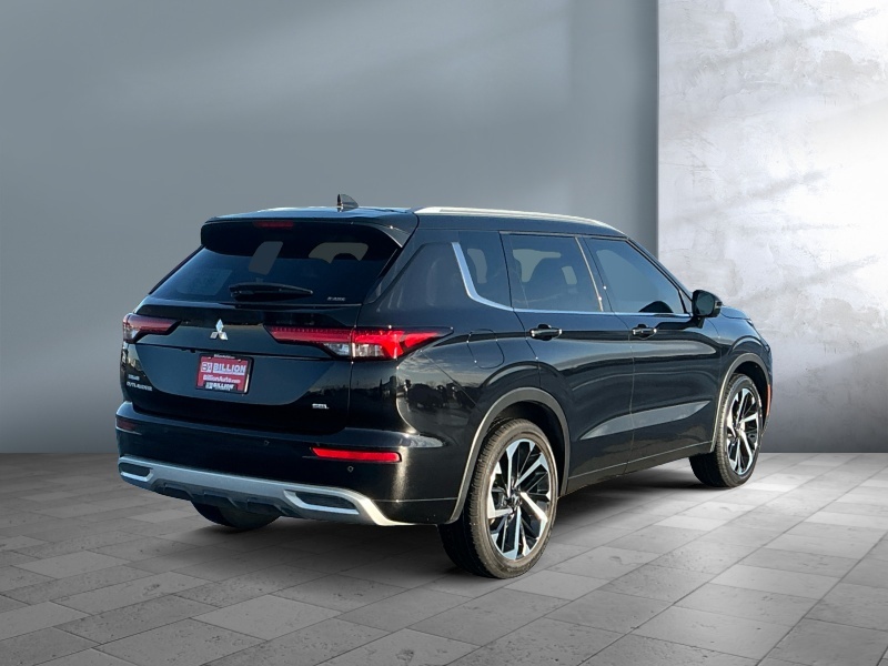 2024 Mitsubishi Outlander