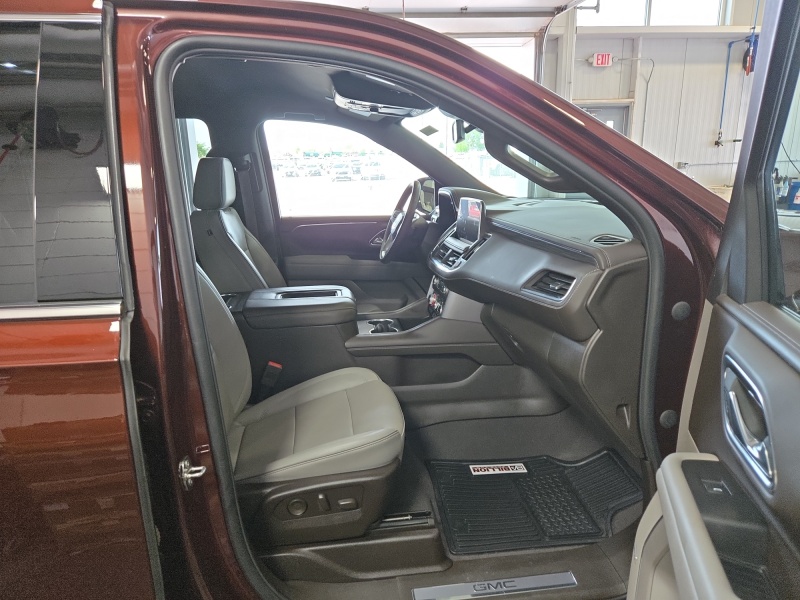 2023 GMC Yukon XL