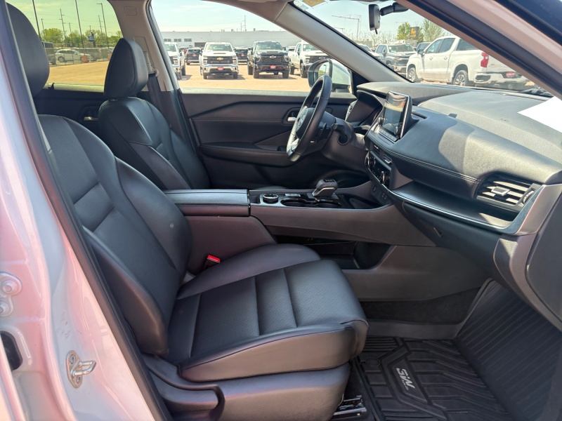 2024 Nissan Rogue