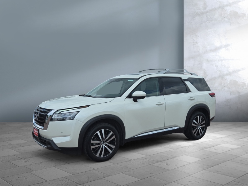 Used 2024 Nissan Pathfinder Platinum SUVs