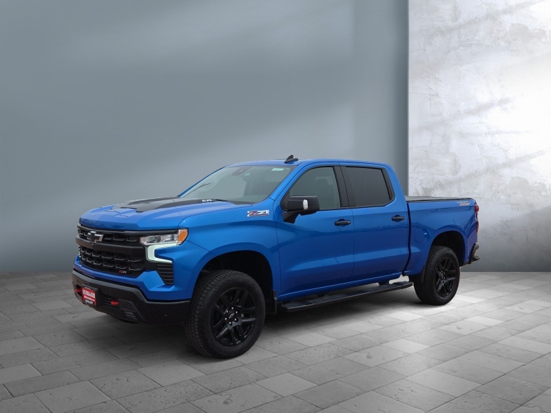2025 Chevrolet Silverado 1500 LT Trail Boss 4X4 Crew Cab Short Box's photo