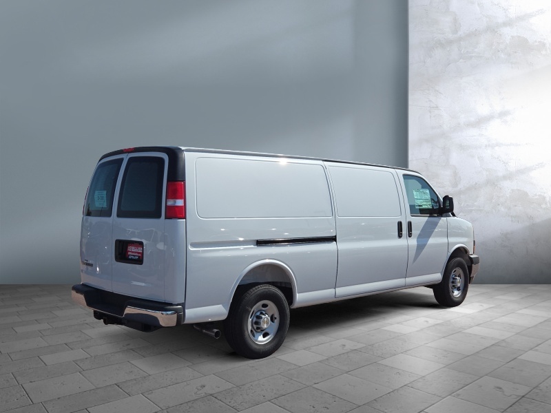 2026 Chevrolet Express Cargo Van