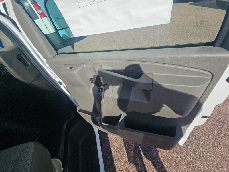 2026 Chevrolet Express Cargo Van