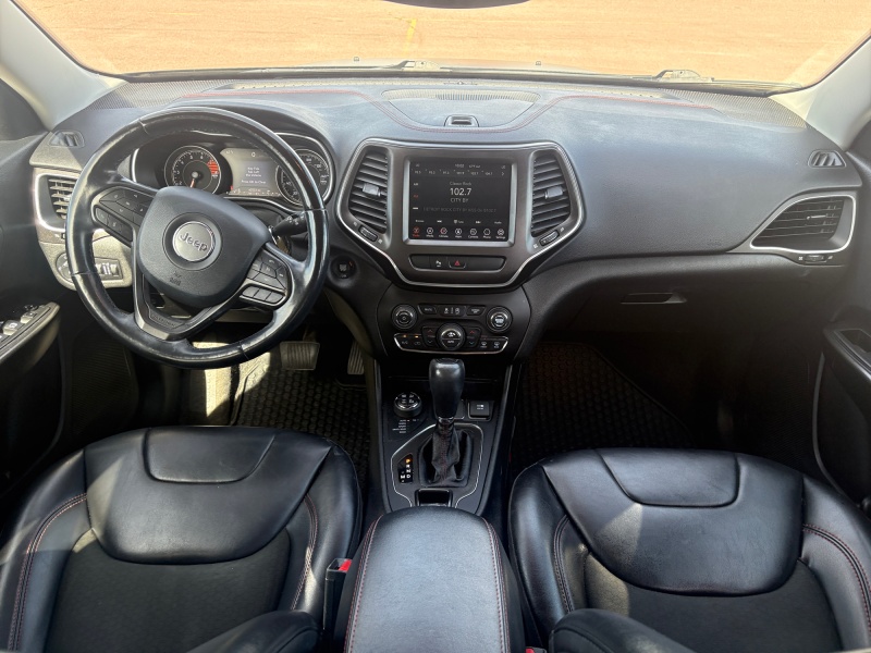 2020 Jeep Cherokee