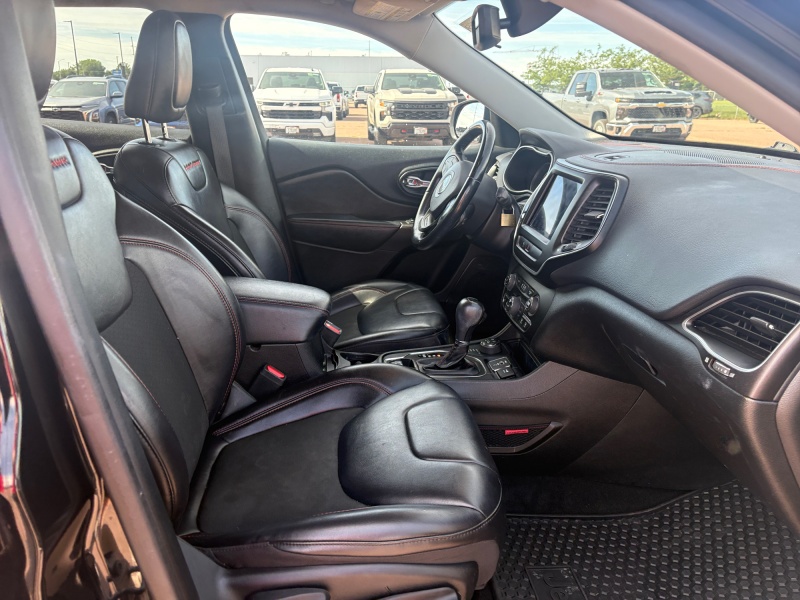 2020 Jeep Cherokee