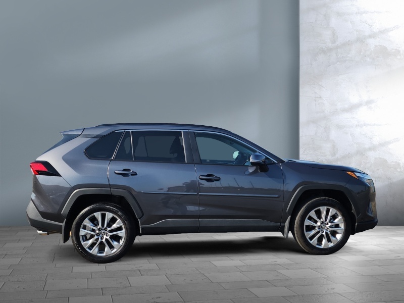 2025 Toyota RAV4
