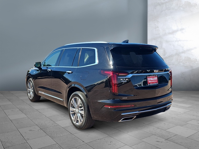 2024 Cadillac XT6