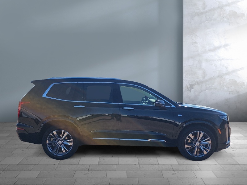 2024 Cadillac XT6