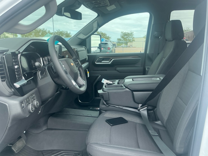 2026 Chevrolet Silverado 3500HD