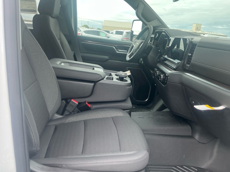 2026 Chevrolet Silverado 3500HD