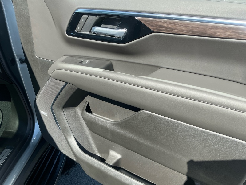 2026 Chevrolet Suburban