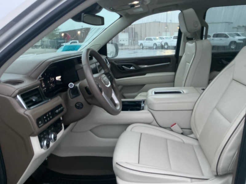 2023 GMC Yukon XL
