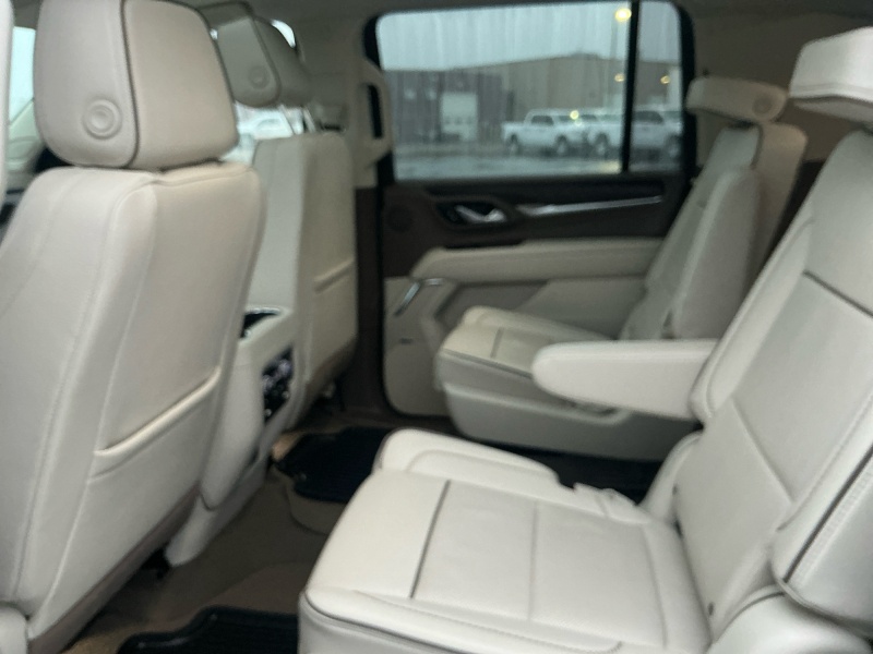 2023 GMC Yukon XL