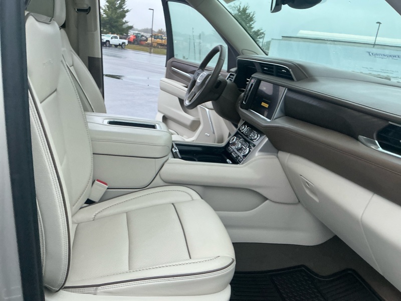 2023 GMC Yukon XL