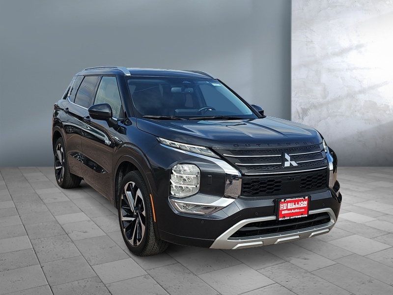 2025 Mitsubishi Outlander Plug-In Hybrid