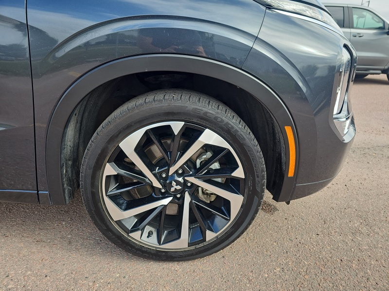 2025 Mitsubishi Outlander Plug-In Hybrid