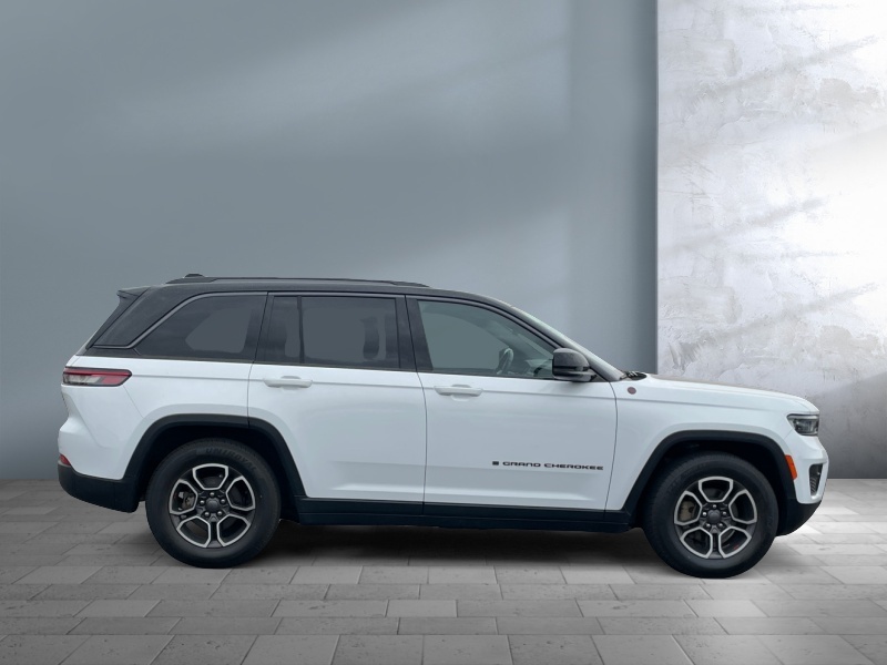 2022 Jeep Grand Cherokee