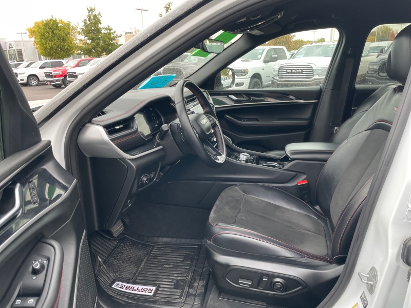 2022 Jeep Grand Cherokee