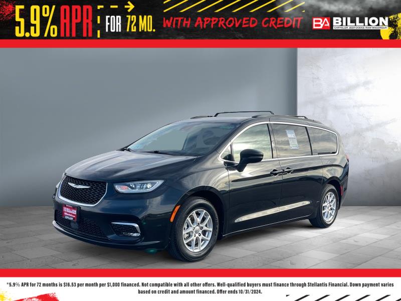 Used 2022 Chrysler Pacifica Touring L Van