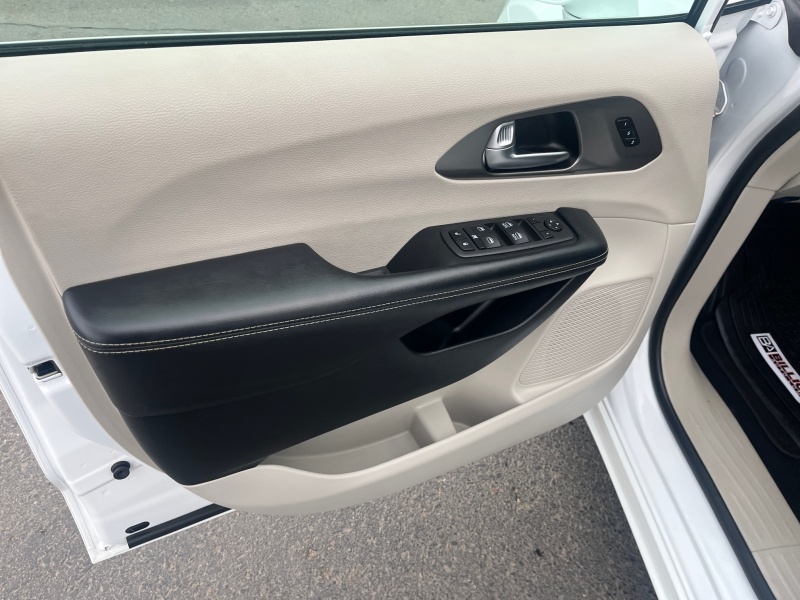 2022 Chrysler Pacifica